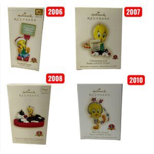 Hallmark collectible ornaments Looney Tunes tweety bird set of 4